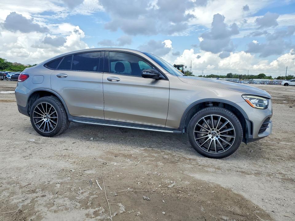 2020 Mercedes-benz VIN WDC0J8EB8LF747394 COPART salvage auction — MINOR DENT/SCRATCHES, Fl - Certificate Of Title (P), sold $21,900 on 2026-07-21 (photo 4)
