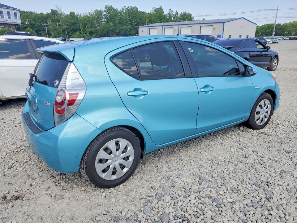 2013 Toyota Prius VIN JTDKDTB37D1034832 COPART salvage auction — SIDE, Ma - Cert Of Title-Reconstrctd Coll, sold $2,150 on 2026-07-15 (photo 3)