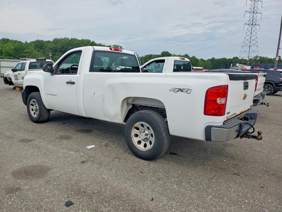 2012 Chevrolet Silverado VIN 1GCNKPE02CZ114504 COPART salvage auction — NORMAL WEAR, VA - CERT OF TITLE - SALVAGE, sold $150 on 2026-07-28 (photo 2)