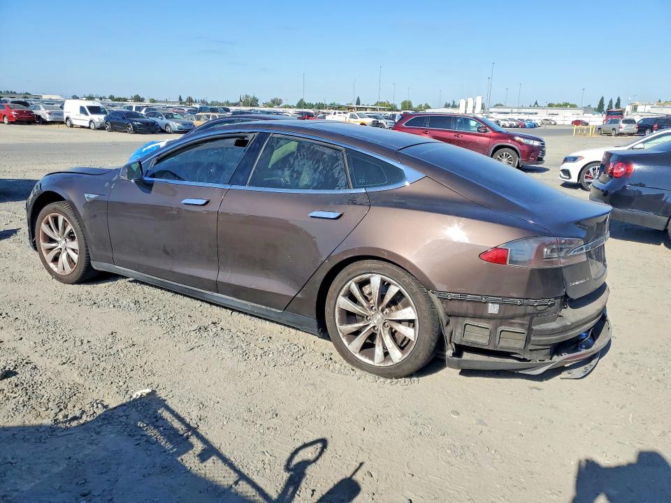 2013 Tesla Model s VIN 5YJSA1CN1DFP27464 COPART salvage auction — REAR END, Ca - Salvage Certificate, sold $2,750 on 2026-07-14 (photo 2)