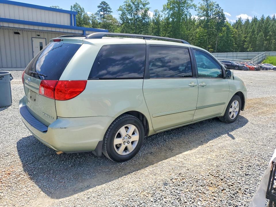 2010 Toyota Sienna VIN 5TDYK4CC8AS306663 COPART salvage auction — REAR END, NC - SALVAGE CERTIFICATE OF TITLE, sold $550 on 2026-07-30 (photo 3)