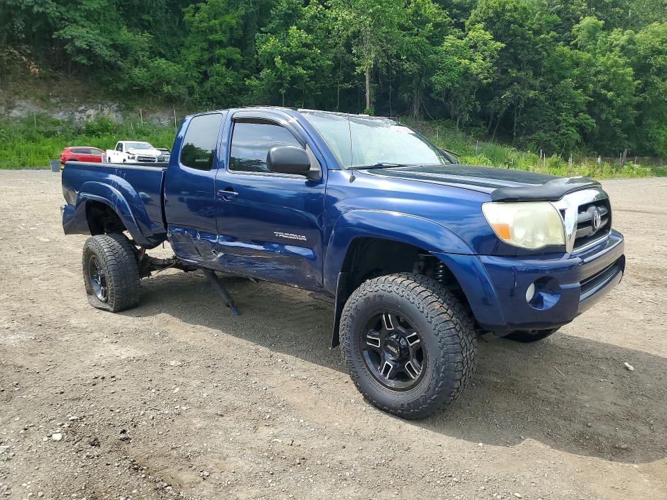 2006 Toyota Tacoma VIN 5TEUU42N36Z236432 COPART salvage auction — ROLLOVER, NY - MV-907A SALVAGE CERTIFICATE, sold $1,450 on 2026-07-23 (photo 4)