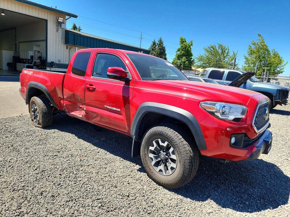 2019 Toyota Tacoma VIN 5TFSZ5AN5KX167177 COPART salvage auction — SIDE, Or - Salvage Title Certificate, sold $4,100 on 2026-07-28 (photo 4)