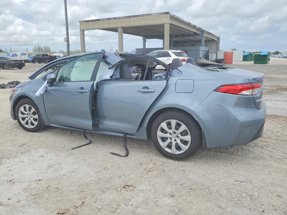 2023 Toyota Corolla VIN JTDB4MEE8P3014147 COPART salvage auction — ROOF, Fl - Certificate Of Destruction, sold $2,350 on 2026-07-14 (photo 2)