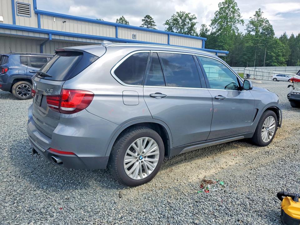 2016 BMW X5 VIN 5UXKR0C51G0P23452 COPART salvage auction — FRONT END, Nc - Salvage Certificate Of Title, sold $200 on 2026-07-16 (photo 3)