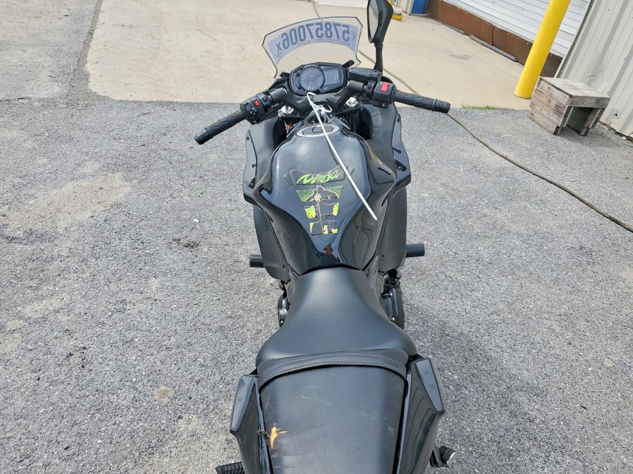 2019 Kawasaki EX650 VIN JKAEXEK12KDA32977 COPART salvage auction — Side, MD - CERT OF SALVAGE > 75% DAMAGE, sold $1,050 on 2026-07-09 (photo 6)