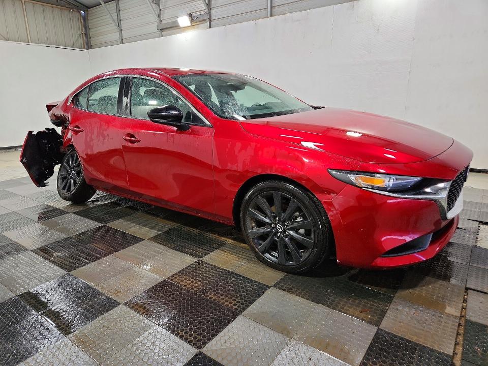 2025 Mazda 3 VIN 3MZBPABM7SM470792 COPART salvage auction — REAR END, Nc - Dlr Only-Clean/Over 25% Damage, sold $6,100 on 2026-07-02 (photo 4)
