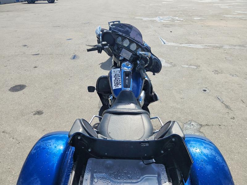 2018 Harley-davidson Tri glide ultra VIN 1HD1MDD19JB854220 COPART salvage auction — FRONT END, ME - CERT OF TITLE-SALVAGE COLLISIO, sold $7,500 on 2026-08-07 (photo 6)