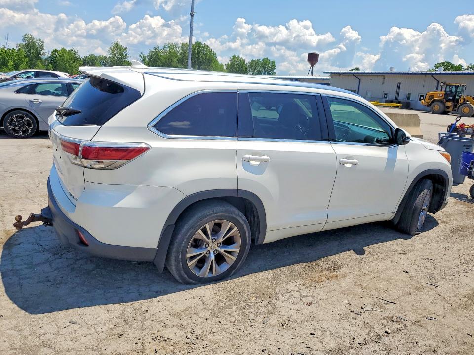 2015 Toyota Highlander VIN 5TDJKRFHXFS079344 COPART salvage auction — MINOR DENT/SCRATCHES, Wv - Certificate Of Title (P), sold $9,700 on 2026-07-09 (photo 3)