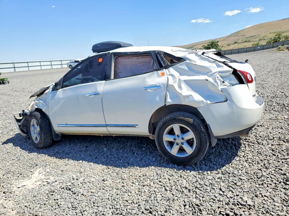 2012 Nissan VIN JN8AS5MV6CW405190 COPART salvage auction — ROLLOVER, Nv - Non-Repairable Vehicle Cert, sold $90 on 2026-07-09 (photo 2)