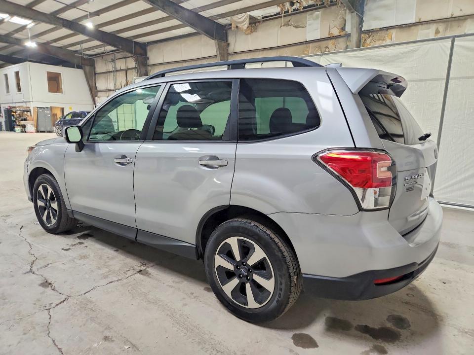 2018 Subaru Forester VIN JF2SJAGC4JH464070 COPART salvage auction — MINOR DENT/SCRATCHES, Ga - Certificate Of Title, sold $5,300 on 2026-07-09 (photo 2)