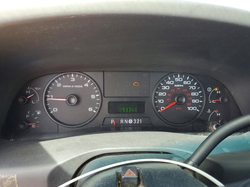 2005 Ford F-350 VIN 1FTWF31505ED06811 COPART salvage auction — MINOR DENT/SCRATCHES, VA - CERTIFICATE OF TITLE, sold $1,250 on 2026-07-02 (photo 9)