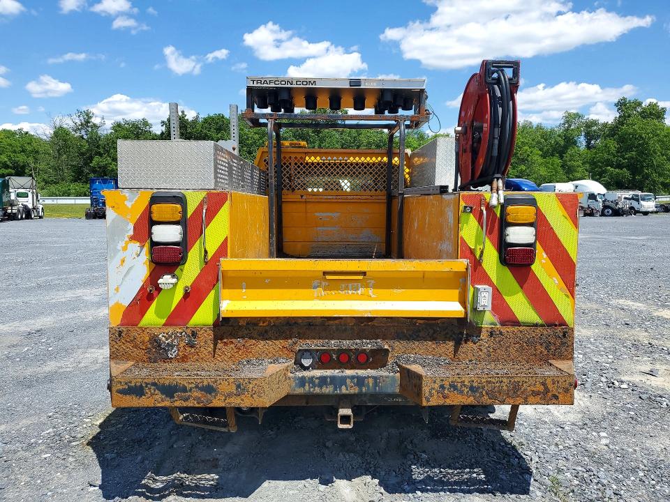 2015 Ford F550 VIN 1FD0W5GY7FEA17487 COPART salvage auction — MINOR DENT/SCRATCHES, Pa - Dealer Only Clean Title, sold $4,750 on 2026-07-08 (photo 6)