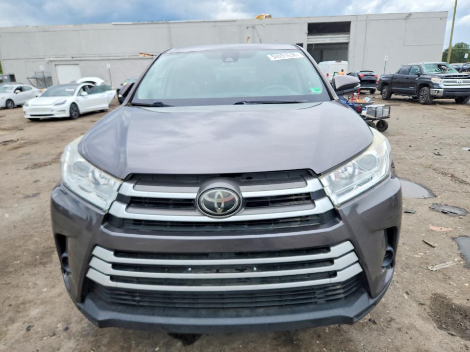 2018 Toyota Highlander VIN 5TDBZRFH1JS838889 COPART salvage auction — UNDERCARRIAGE, Va - Certificate Of Title (P), sold $200 on 2026-07-29 (photo 5)