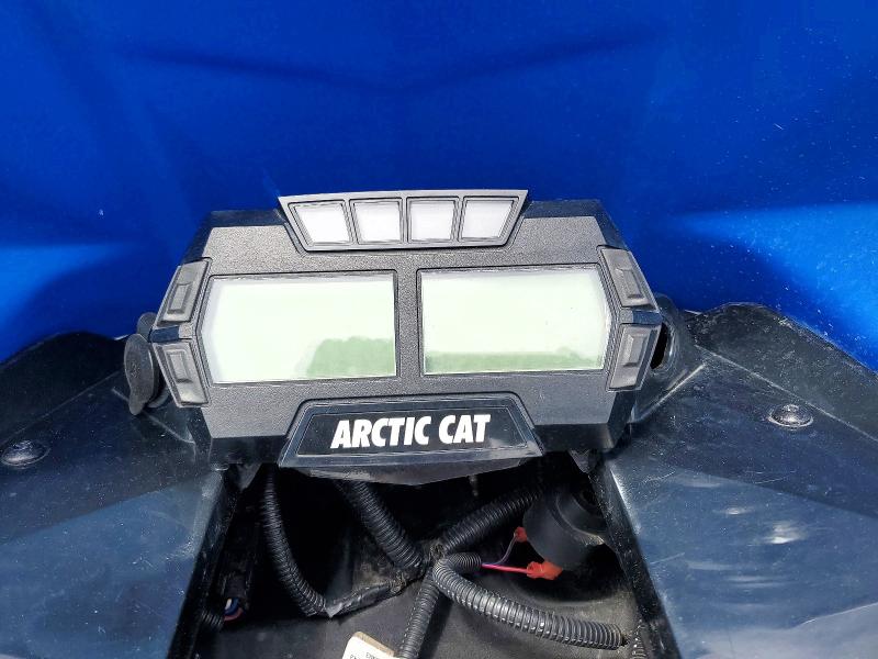 2020 Arctic cat 800cc VIN 4UF20SNW2LT108083 COPART salvage auction — FRONT END, QC - GRAVEMENT ACCIDENTE, sold $1,250 on 2026-09-15 (photo 8)