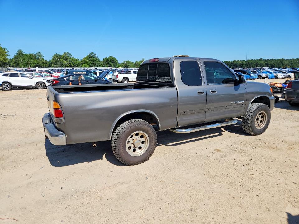 2003 Toyota Tundra VIN 5TBRT341X3S411807 COPART salvage auction — MINOR DENT/SCRATCHES, Fl - Cert Of Title Slvg Rebuildable, sold $1,950 on 2026-07-17 (photo 3)