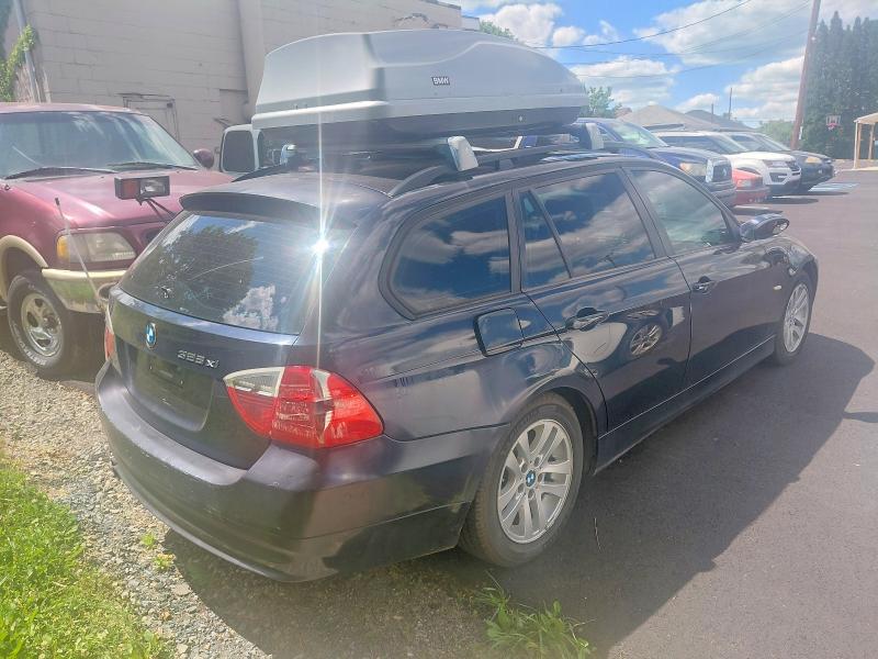 2007 BMW 3 series VIN WBAVT73517FZ36209 COPART salvage auction — NORMAL WEAR, Pa - Cert Of Title (P), sold $450 on 2026-07-02 (photo 4)