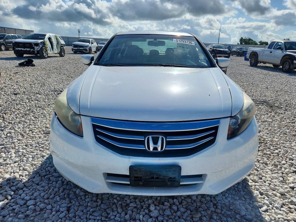 2012 Honda Accord VIN 1HGCP2F89CA186395 COPART salvage auction — SIDE, Tx - Salvage Vehicle Title, sold $725 on 2026-07-02 (photo 5)