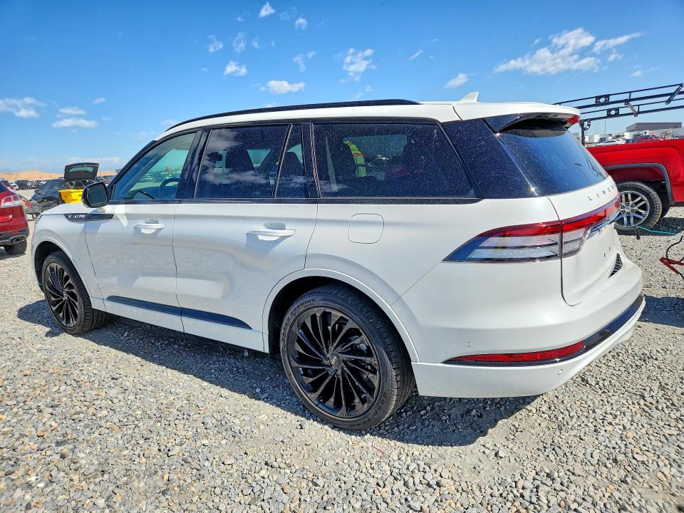 2024 Lincoln Aviator VIN 5LM5J7XC3RGL04724 COPART salvage auction — SIDE, CO - SALVAGE TITLE, sold $16,400 on 2026-09-08 (photo 2)