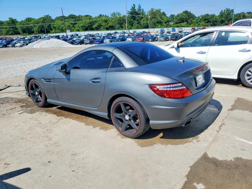2016 Mercedes-benz Slk-klasse VIN WDDPK3JA7GF121834 COPART salvage auction — FRONT END, Ky - Cert Of Title-Salvage, sold $5,200 on 2026-07-09 (photo 2)