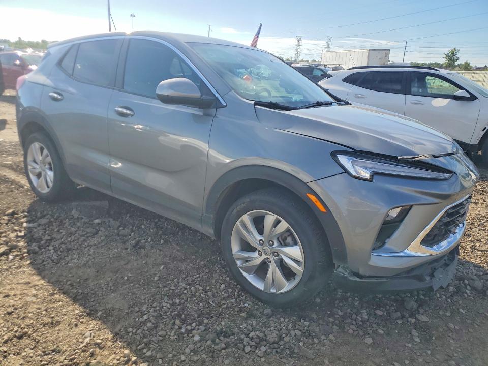 2025 Buick Encore VIN KL4AMCSLXSB032716 COPART salvage auction — FRONT END, Mi - Scrap Certificate Of Title, sold $7,100 on 2026-09-04 (photo 4)
