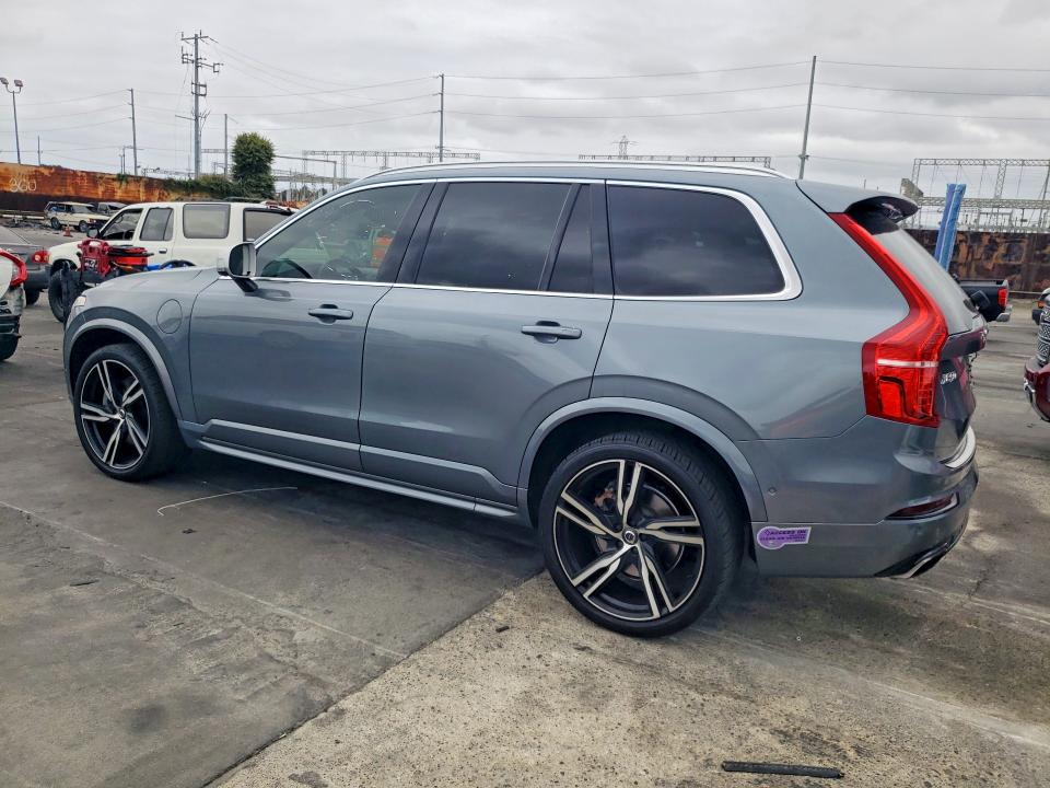 2019 Volvo Xc90 VIN YV4BR0CM6K1444698 COPART salvage auction — NORMAL WEAR, Ca - Dis/Dlr/Exp Only Clean Title (P), sold $11,400 on 2026-07-24 (photo 2)