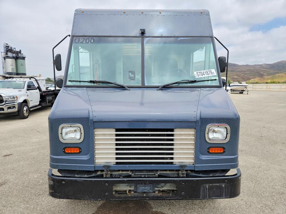 2021 Ford F59 VIN 1F65F5KN0M0A01846 COPART salvage auction — MINOR DENT/SCRATCHES, Ca - Dis/Dlr/Exp Only Clean Title, sold $17,000 on 2026-07-07 (photo 5)
