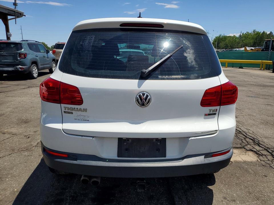 2017 Volkswagen Tiguan VIN WVGBV7AX3HK046027 COPART salvage auction — MECHANICAL, Co - Dis/Dlr/Exp Only Clean Title, sold $2,200 on 2026-07-09 (photo 6)