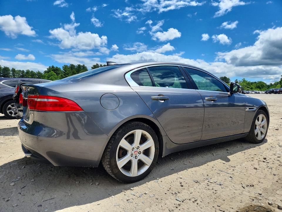 2019 Jaguar Xe VIN SAJAJ4FX1KCP50927 COPART salvage auction — MECHANICAL, Ny - Certificate Of Title, sold $2,550 on 2026-07-06 (photo 3)
