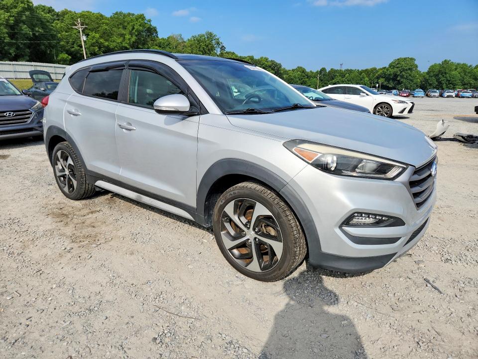 2018 Hyundai Tucson VIN KM8J33A2XJU680265 COPART salvage auction — MECHANICAL, FL - DEALER ONLY CLEAN TITLE, sold $4,650 on 2026-07-27 (photo 4)