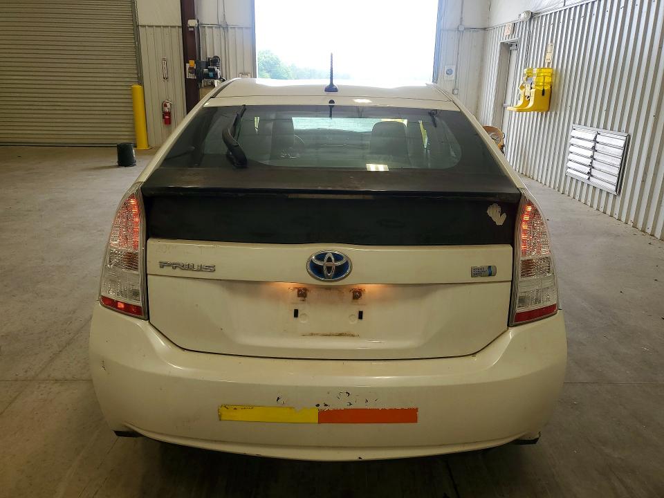 2010 Toyota Prius VIN JTDKN3DUXA0098237 COPART salvage auction — MINOR DENT/SCRATCHES, NC - DEALER ONLY CLEAN TITLE, sold $1,700 on 2026-07-09 (photo 6)