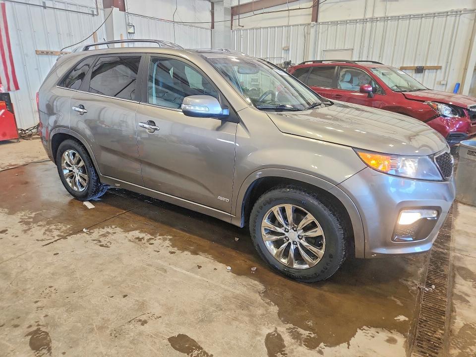 2012 Kia Sorento VIN 5XYKWDA25CG249715 COPART salvage auction — HAIL, Wi - Junked Vehicle Bill Of Sale, sold $1,400 on 2026-07-13 (photo 4)