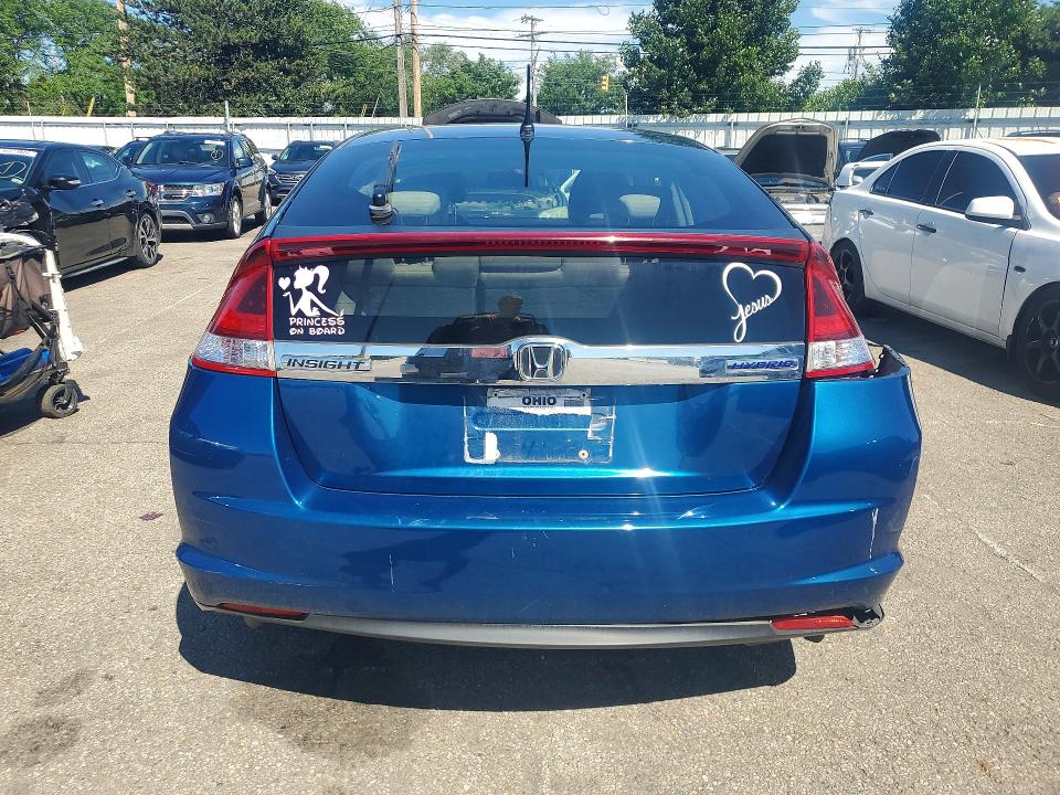 2012 Honda Insight VIN JHMZE2H59CS001417 COPART salvage auction — SIDE, Salvage Title, sold $750 on 2026-07-10 (photo 6)