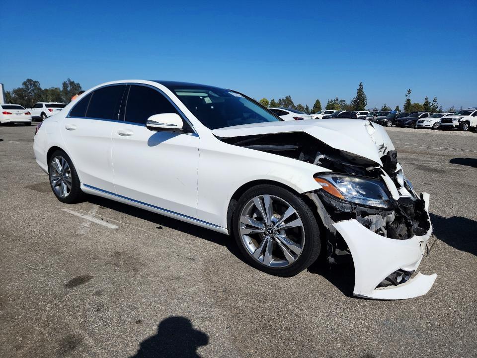 2016 Mercedes-benz VIN 55SWF4JB0GU114820 COPART salvage auction — FRONT END, Ca - Salvage Certificate, sold $1,350 on 2026-07-03 (photo 4)