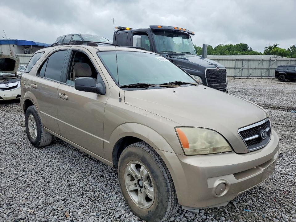 2004 Kia Sorento VIN KNDJD733945233438 COPART salvage auction — MINOR DENT/SCRATCHES, Al - Cert Of Title-Salvage Title, sold $500 on 2026-07-07 (photo 4)