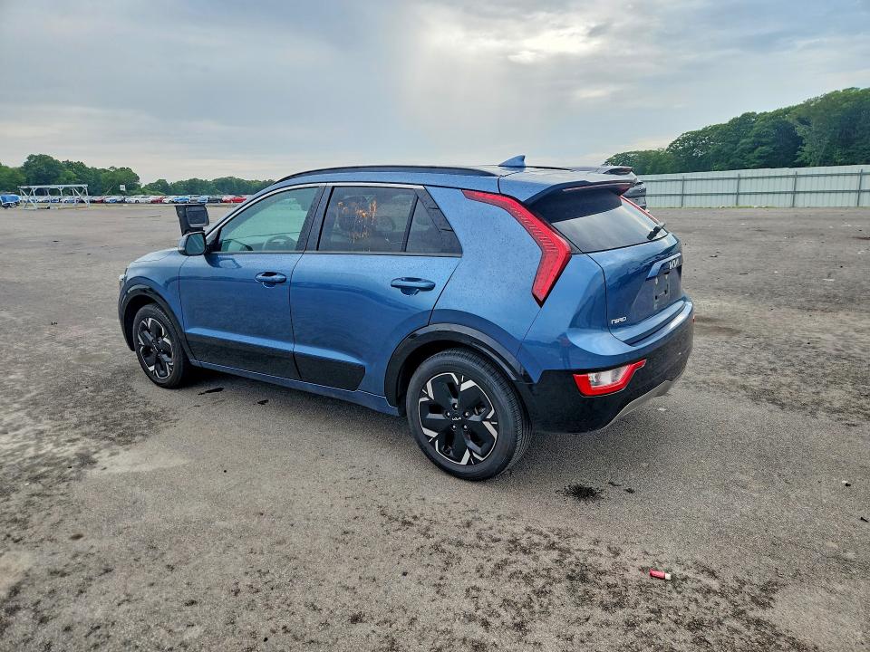 2024 Kia Niro VIN KNDCR3L14R5112289 COPART salvage auction — FRONT END, VA - CERT OF TITLE - SALVAGE, sold $11,500 on 2026-07-06 (photo 2)
