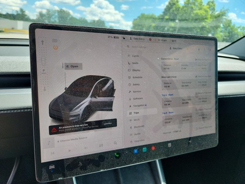 2026 Tesla Model y VIN 7SAYGDEE5TF386191 COPART salvage auction — REAR END, Ny - Mv-907A Salvage Certificate, sold $12,400 on 2026-07-23 (photo 9)