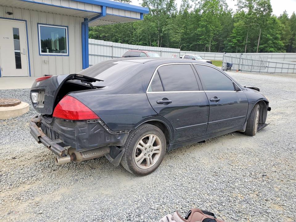 2007 Honda Accord VIN JHMCM56307C023611 COPART salvage auction — ALL OVER, Nc - Salvage Certificate Of Title, sold $225 on 2026-07-30 (photo 3)