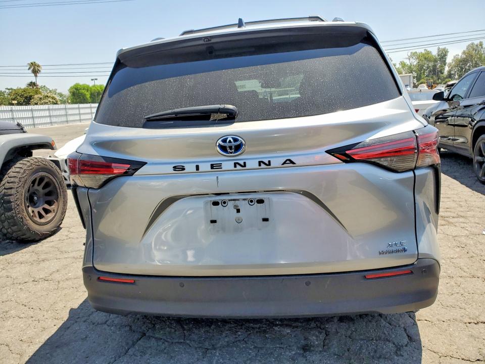2022 Toyota Sienna VIN 5TDYRKEC2NS132589 COPART salvage auction — SIDE, Ca - Salvage Certificate, sold $12,700 on 2026-07-16 (photo 6)