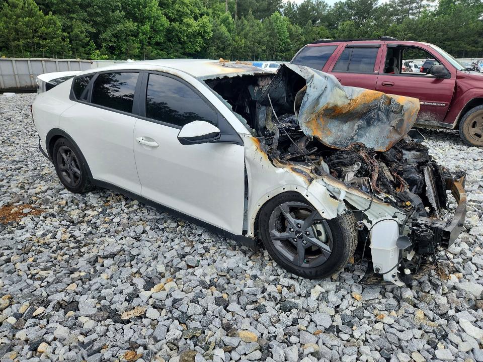 2025 Kia K4 VIN 3KPFT4DE7SE115882 COPART salvage auction — BURN, Ga - Bill Of Sale - Parts Only, sold $800 on 2026-07-09 (photo 4)