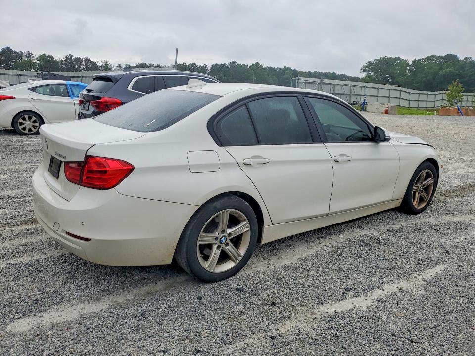 2014 BMW 3er VIN WBA3D3C50EK156994 COPART salvage auction — MECHANICAL, Ga - Certificate Of Title, sold $750 on 2026-07-13 (photo 3)