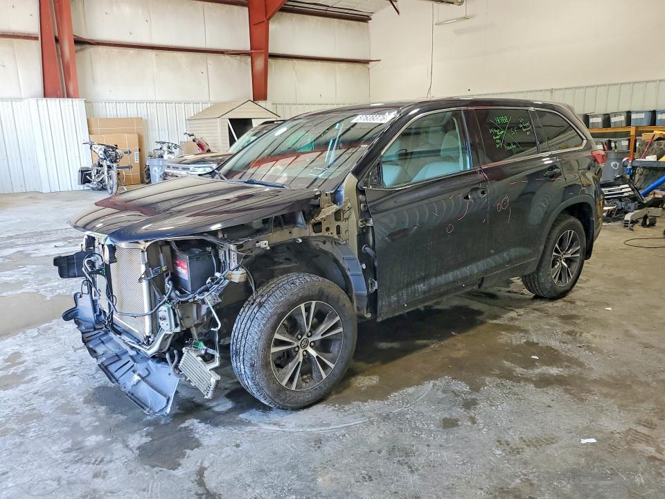 2018 Toyota Highlander VIN 5TDBZRFH9JS879318 COPART salvage auction — FRONT END, Ny - Mv-907A Salvage Certificate, sold $5,600 on 2026-08-01 (photo 1)