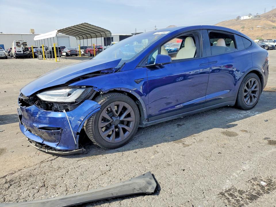 2022 Tesla VIN 7SAXCBE53NF329261 COPART salvage auction — FRONT END, Ca - Salvage Certificate, sold $16,300 on 2026-07-16 (photo 1)