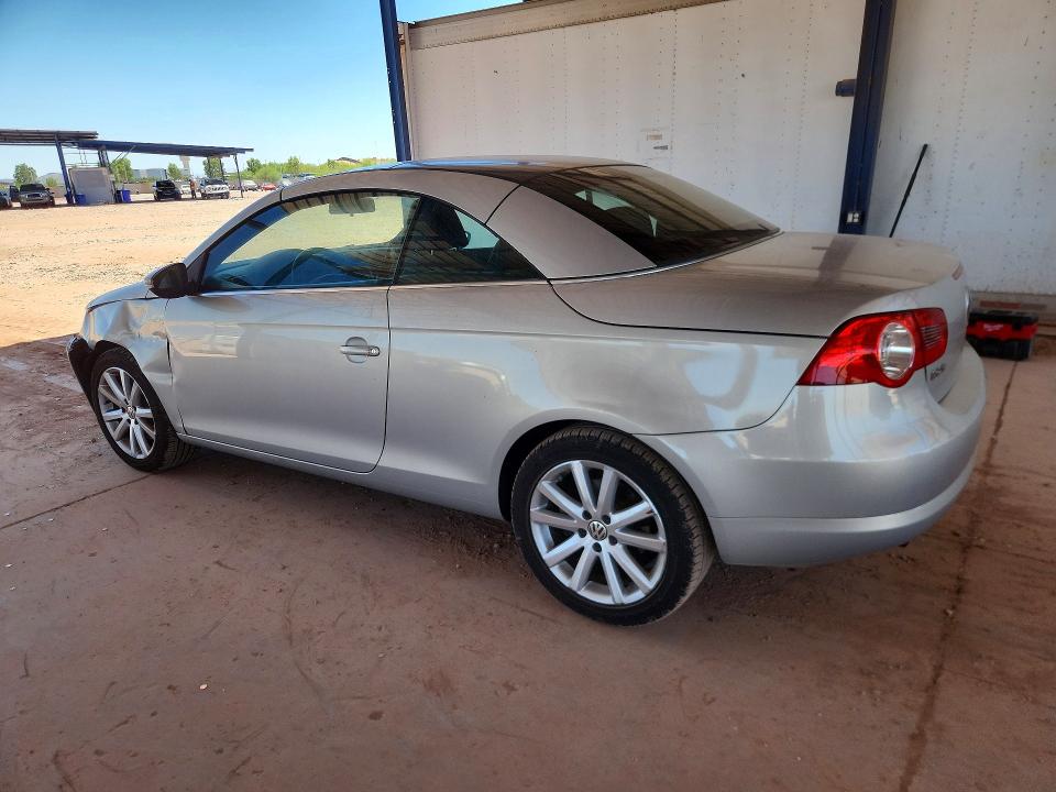 2009 Volkswagen Eos VIN WVWBA71F29V012488 COPART salvage auction — FRONT END, AZ - CERT OF TITLE - SALVAGE, sold $1,850 on 2026-08-11 (photo 2)