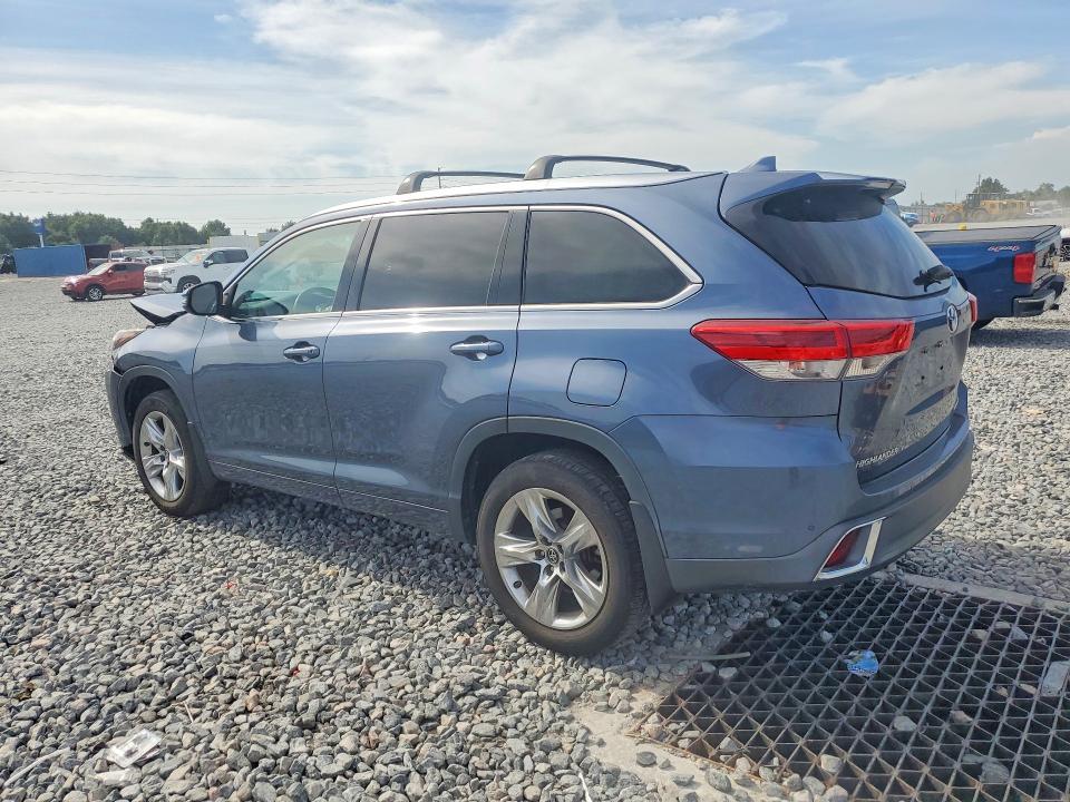 2017 Toyota VIN 5TDDZRFH4HS453121 COPART salvage auction — FRONT END, FL - CERT OF TITLE SLVG REBUILDABLE, sold $7,200 on 2026-07-31 (photo 2)