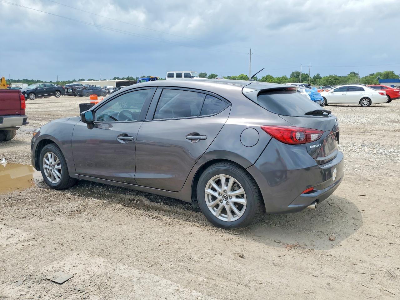 2018 Mazda 3 VIN 3MZBN1K78JM185579 COPART salvage auction — Rear End, TX - SALVAGE VEHICLE TITLE, sold $3,600 on 2026-07-09 (photo 2)