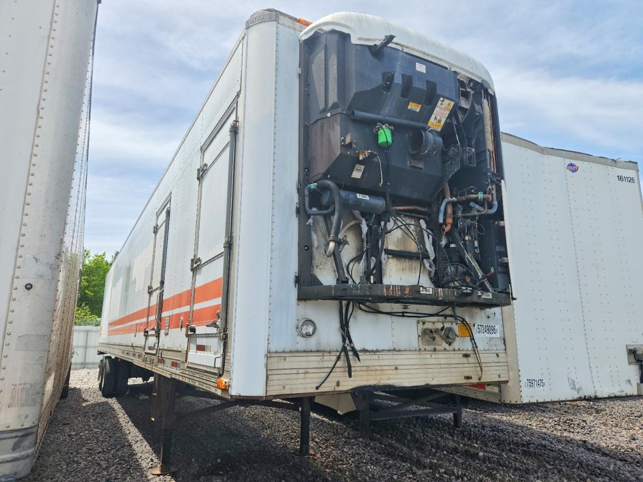 1996 Utility 53  refrig VIN 1UYVS253XTM949309 COPART salvage auction — Front End, OK - CERTIFICATE OF TITLE (P), sold $2,500 on 2026-06-30 (photo 1)