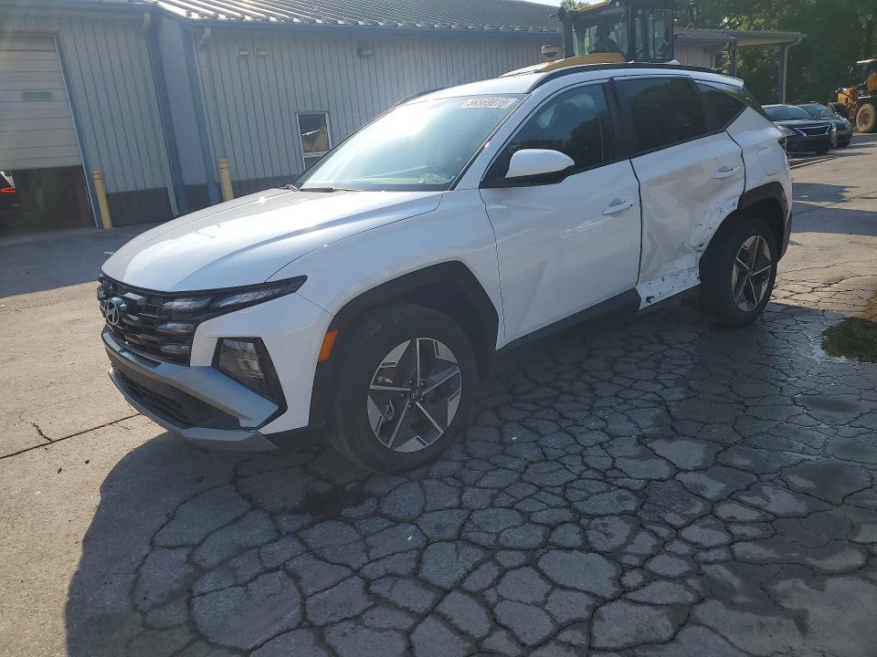 2026 Hyundai Tucson VIN KM8JBDD17TU453565 COPART salvage auction — SIDE, Pa - Certificate Of Salvage, sold $13,300 on 2026-07-13 (photo 1)