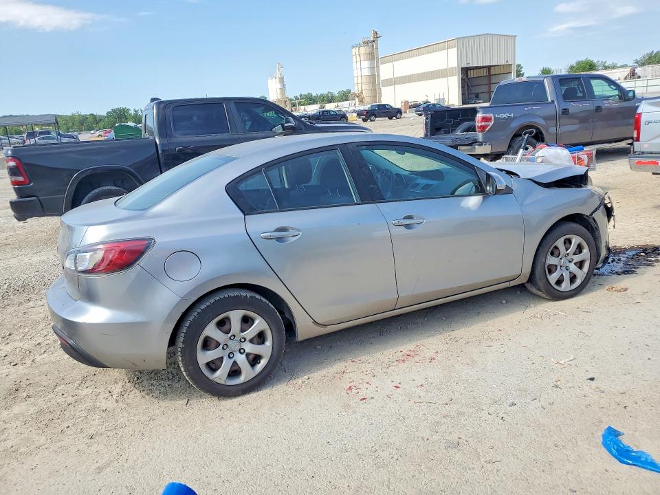 2011 Mazda 3 VIN JM1BL1UF4B1424251 COPART salvage auction — FRONT END, Ks - Cert Of Title-Salvage, sold $90 on 2026-07-30 (photo 3)