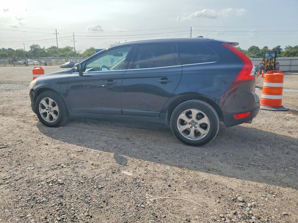 2013 Volvo Xc60 VIN YV4940DL3D2433075 COPART salvage auction — FRONT END, Tx - Certificate Of Title, sold $825 on 2026-07-09 (photo 2)